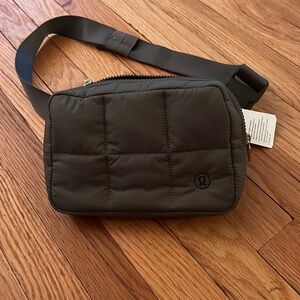 Lululemon quilted belt bag grey